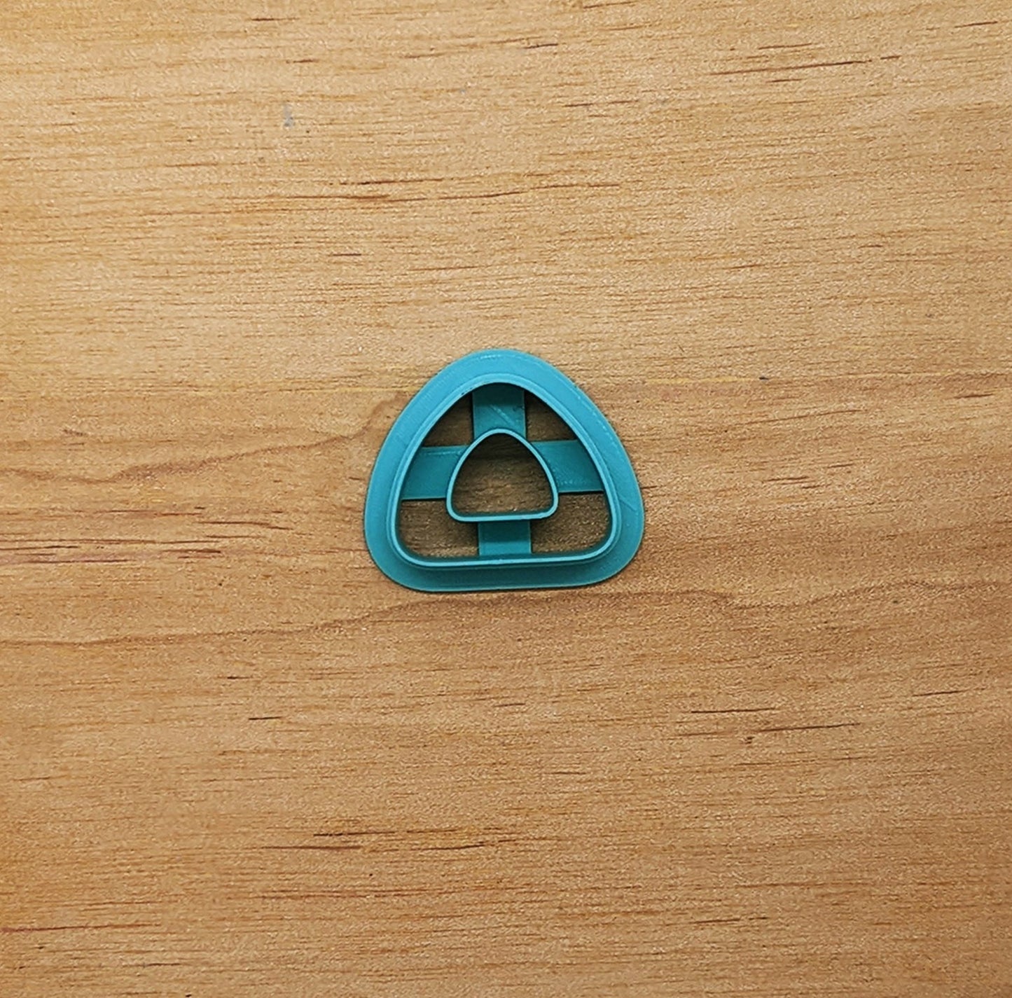 Organic Triangle Donut Cutter