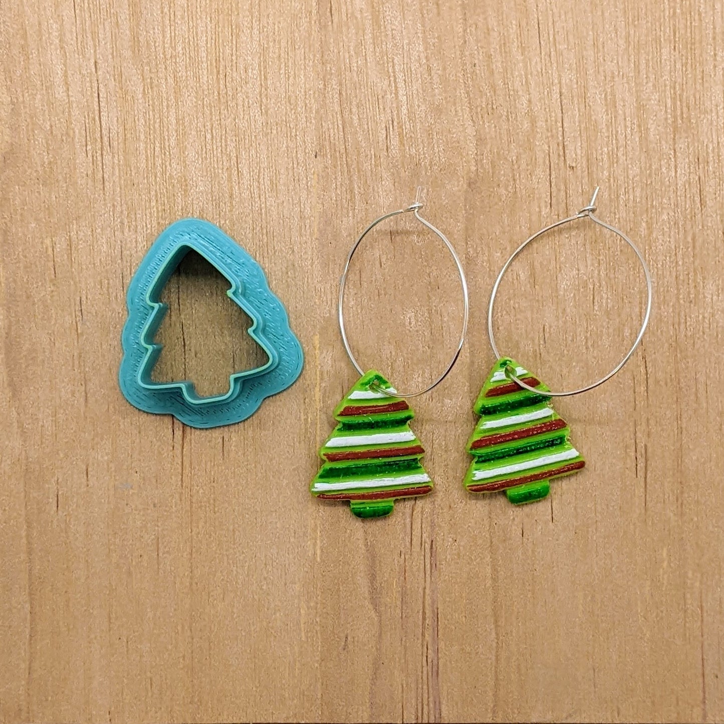 Christmas Tree Cookie Cutter: Ideal for Cookies, Ceramics, Pottery, Polymer Clay, and Fondant