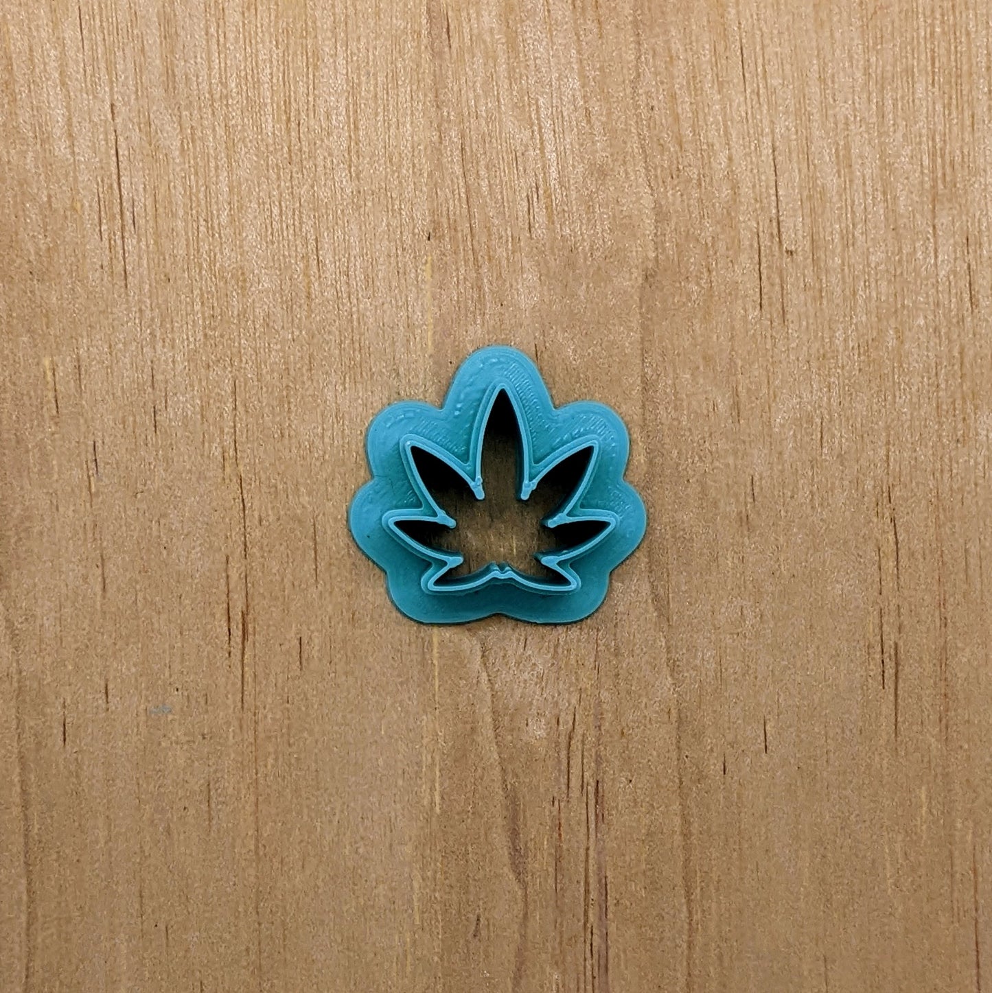Cannabis Leaf Cookie Cutter Ideal for Cookies, Ceramics, Pottery, Polymer Clay, & Fondant | Style B