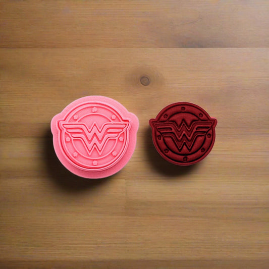 Wonder Woman Shield Stamp & Cutter Set for Cookies, Ceramics, Pottery, Polymer Clay, Fondant - Multi-Medium Craft & Baking Tool