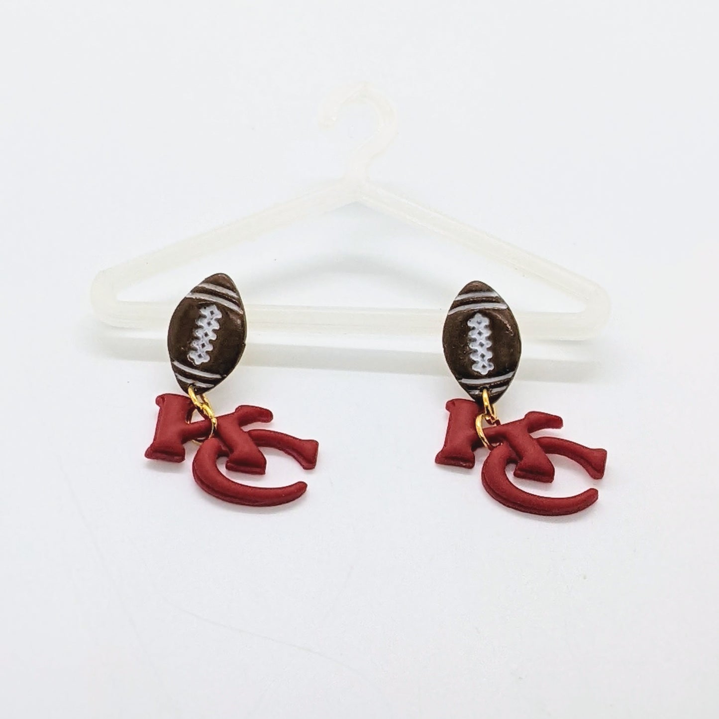 Kansas City Chiefs Earrings & Ponytail Scrunchie Accessory Set | Style B