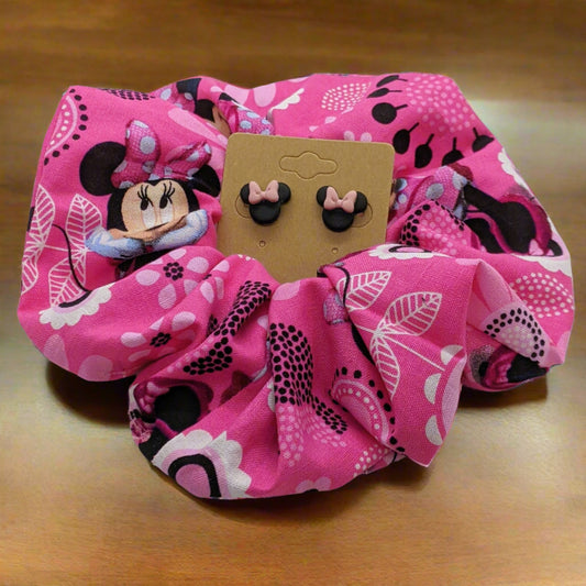 Pink Minnie Mouse Earrings & Ponytail Scrunchie Accessory Set