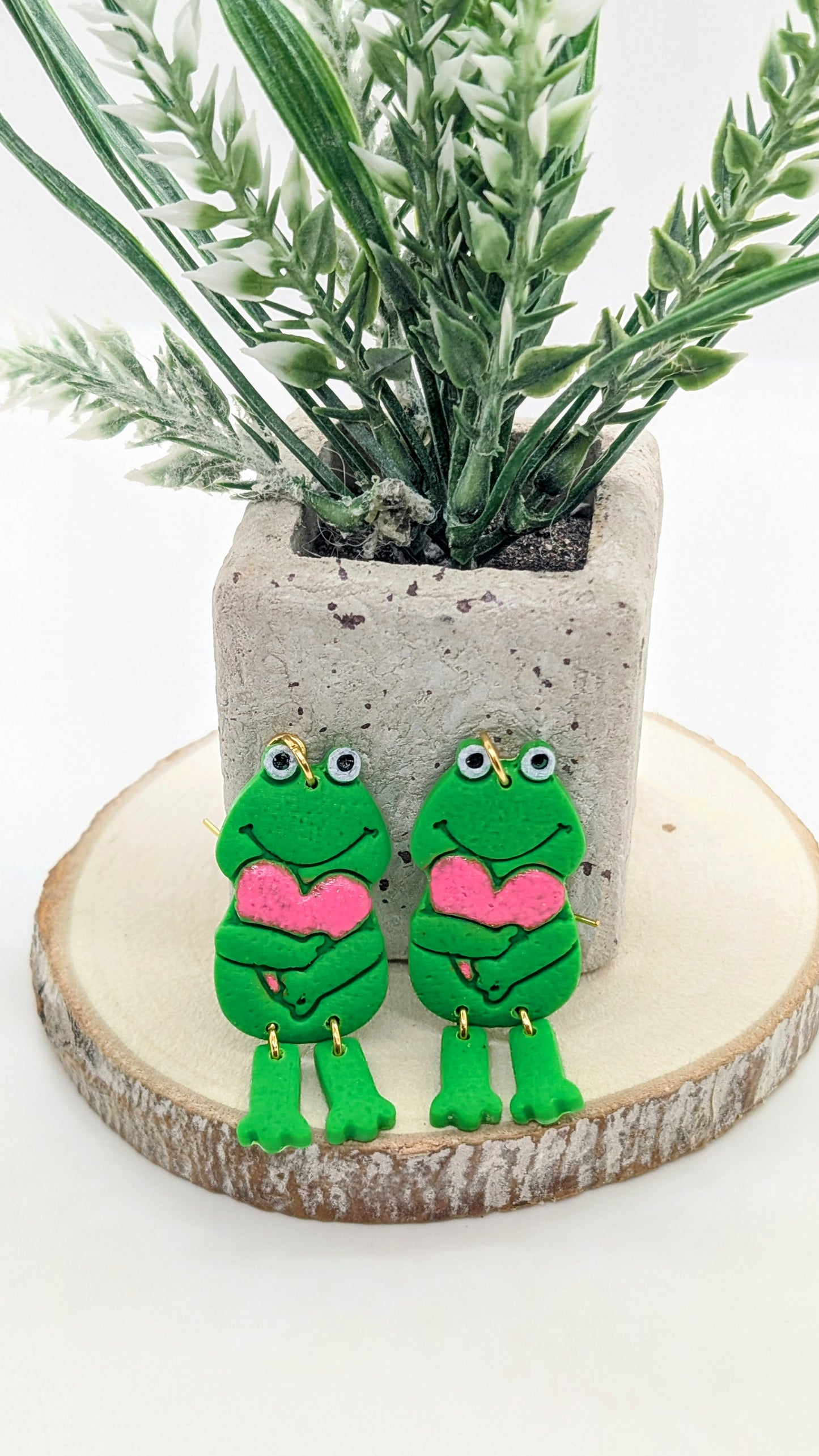 Frog & Heart Dangling Legs, 3-Piece Cutter Set: Ceramics, Pottery, Polymer Clay, and Fondant