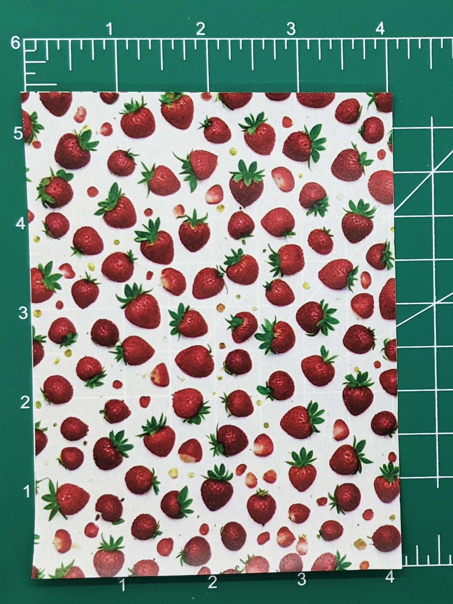 Tiny Strawberries & Pieces Water-Soluble Transfer Sheet